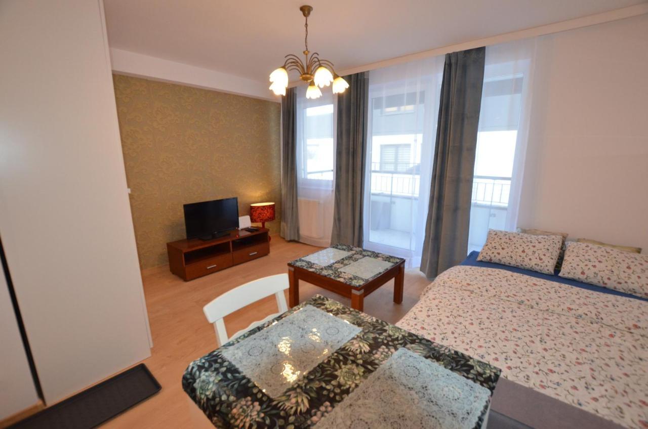 Tarasy Wilczak 16D Apartment Poznan Exterior photo
